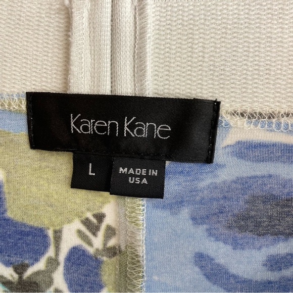 Karen Kane Large Floral Blue and Green Flare Mini Skirt - Picture 2 of 3